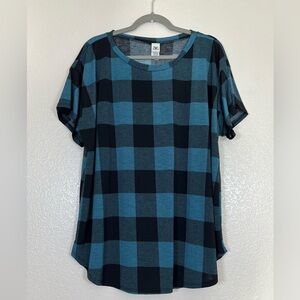Black and steel blue plaid top, size 2X